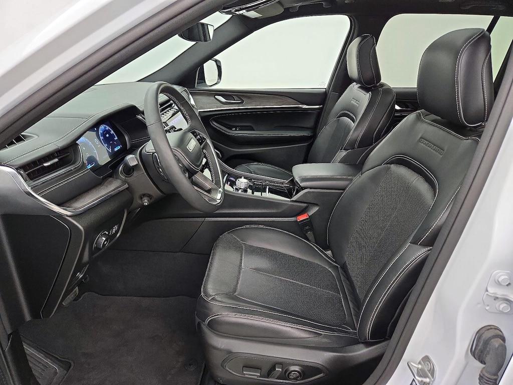 used 2024 Jeep Grand Cherokee car, priced at $36,998
