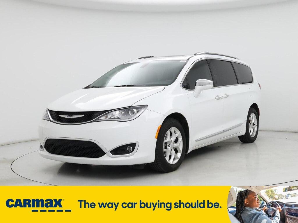 used 2020 Chrysler Pacifica car, priced at $23,998