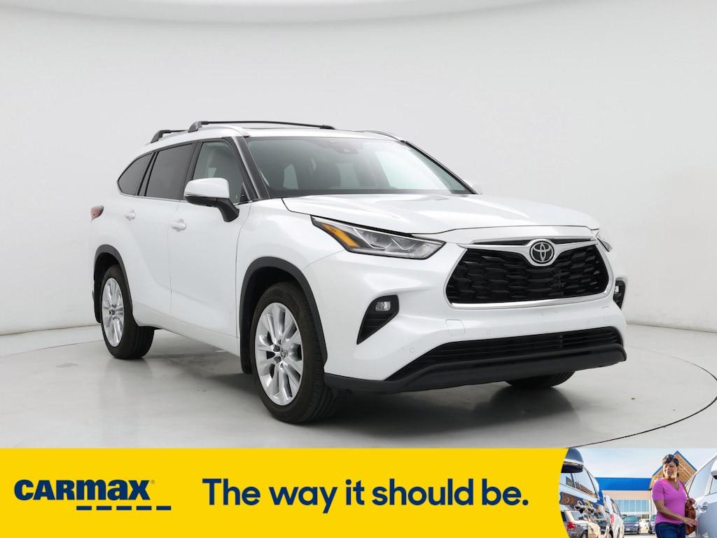 used 2023 Toyota Highlander car, priced at $48,998