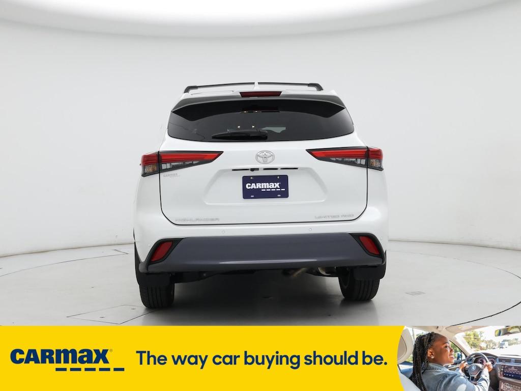 used 2023 Toyota Highlander car, priced at $48,998