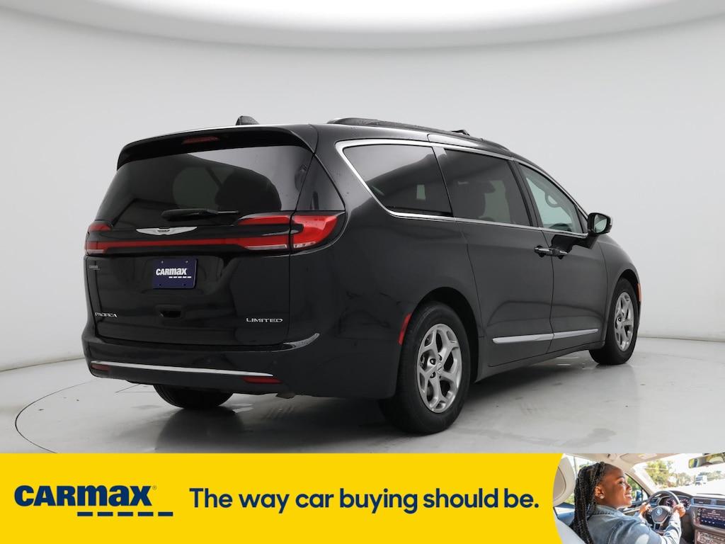 used 2022 Chrysler Pacifica car, priced at $28,998