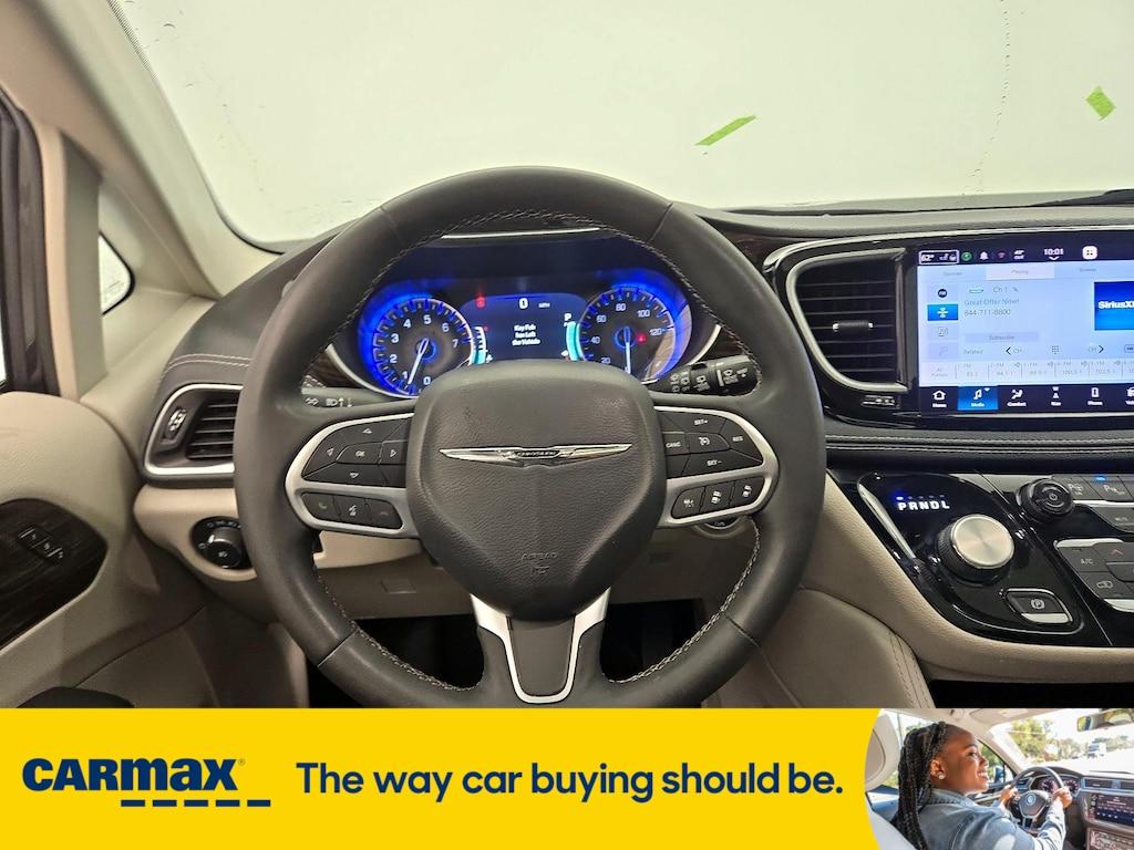 used 2022 Chrysler Pacifica car, priced at $28,998