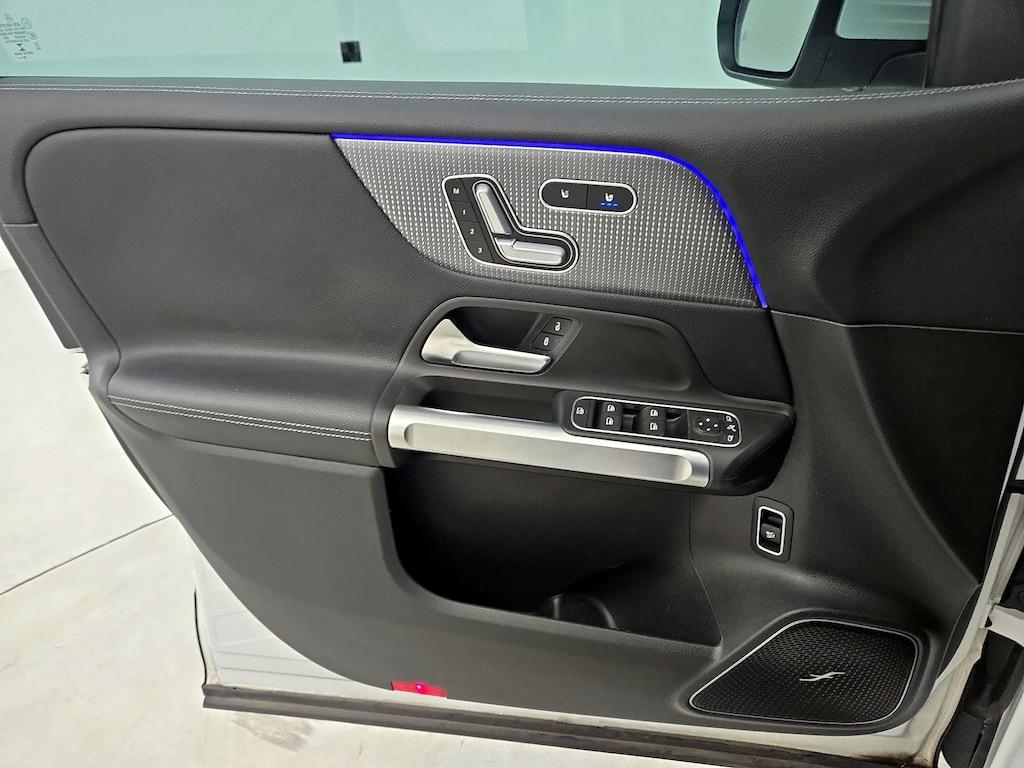 used 2021 Mercedes-Benz GLB 250 car, priced at $31,998