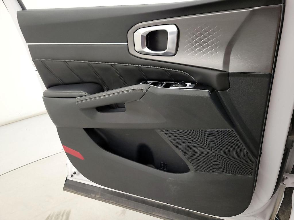 used 2022 Kia Sorento car, priced at $34,998