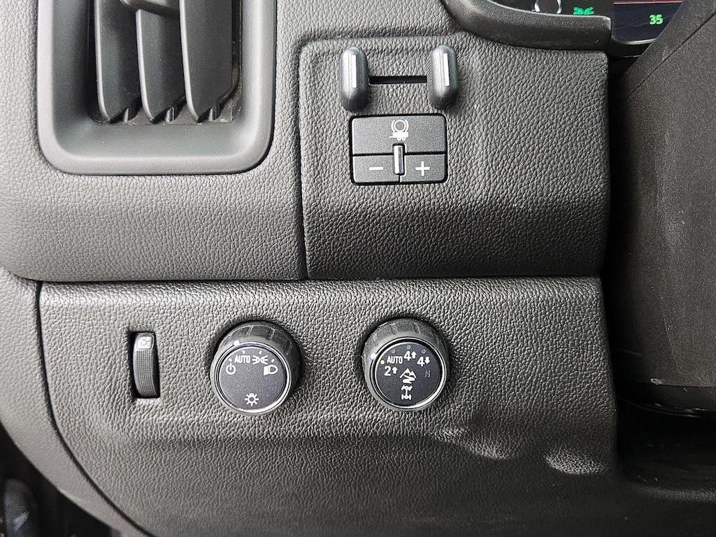 used 2022 Chevrolet Colorado car, priced at $38,998
