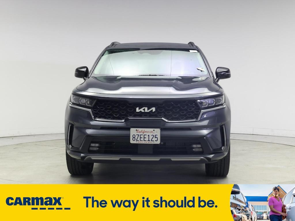 used 2022 Kia Sorento car, priced at $32,998