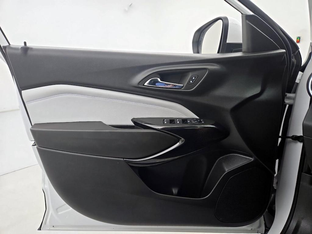 used 2024 Chevrolet Trax car, priced at $22,998