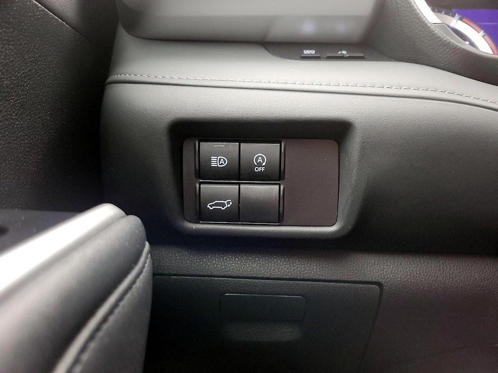 used 2024 Toyota Highlander car, priced at $38,998
