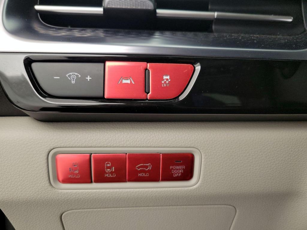 used 2022 Kia Carnival car, priced at $41,998