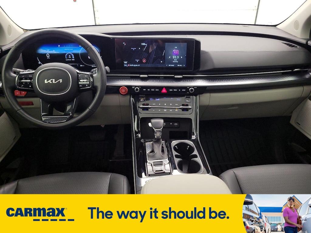 used 2022 Kia Carnival car, priced at $41,998