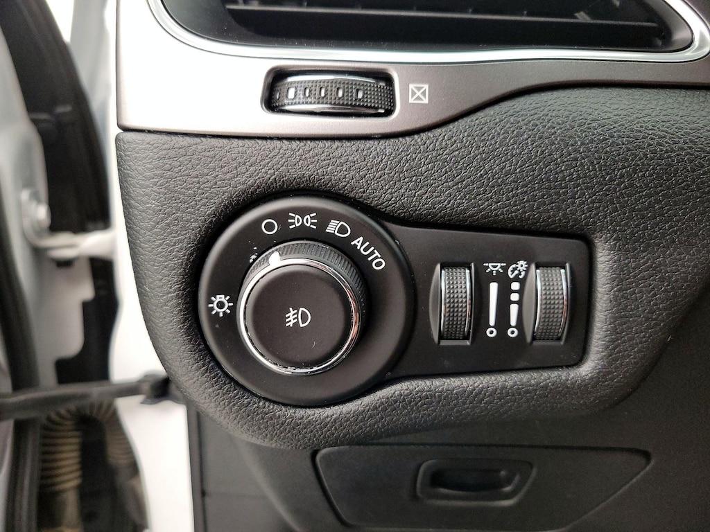 used 2020 Jeep Cherokee car, priced at $21,998