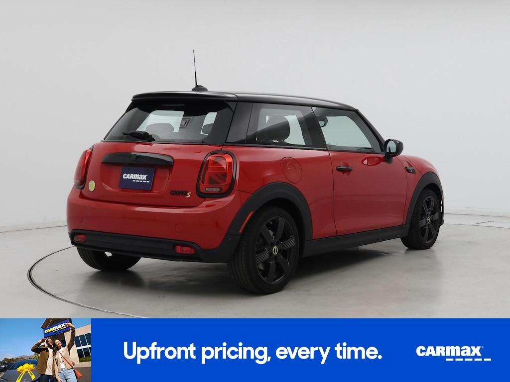 used 2022 MINI SE Hardtop car, priced at $19,998