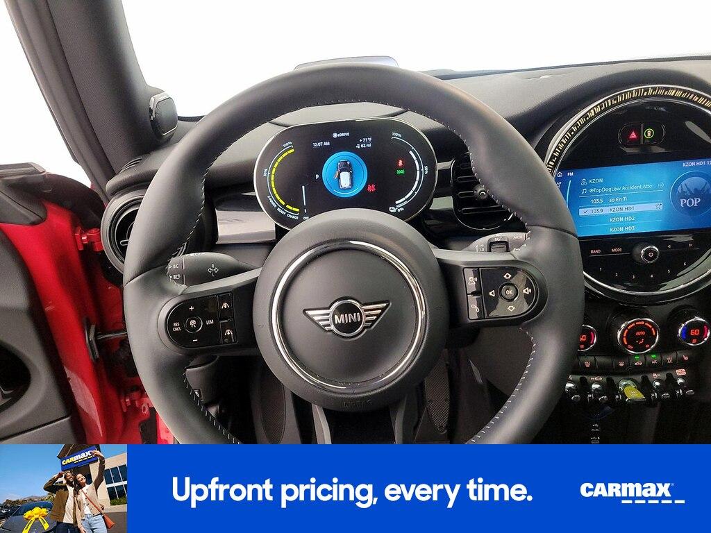 used 2022 MINI SE Hardtop car, priced at $19,998