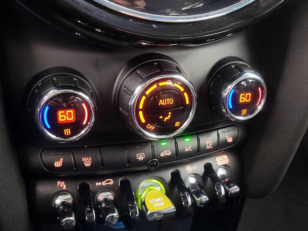 used 2022 MINI SE Hardtop car, priced at $19,998