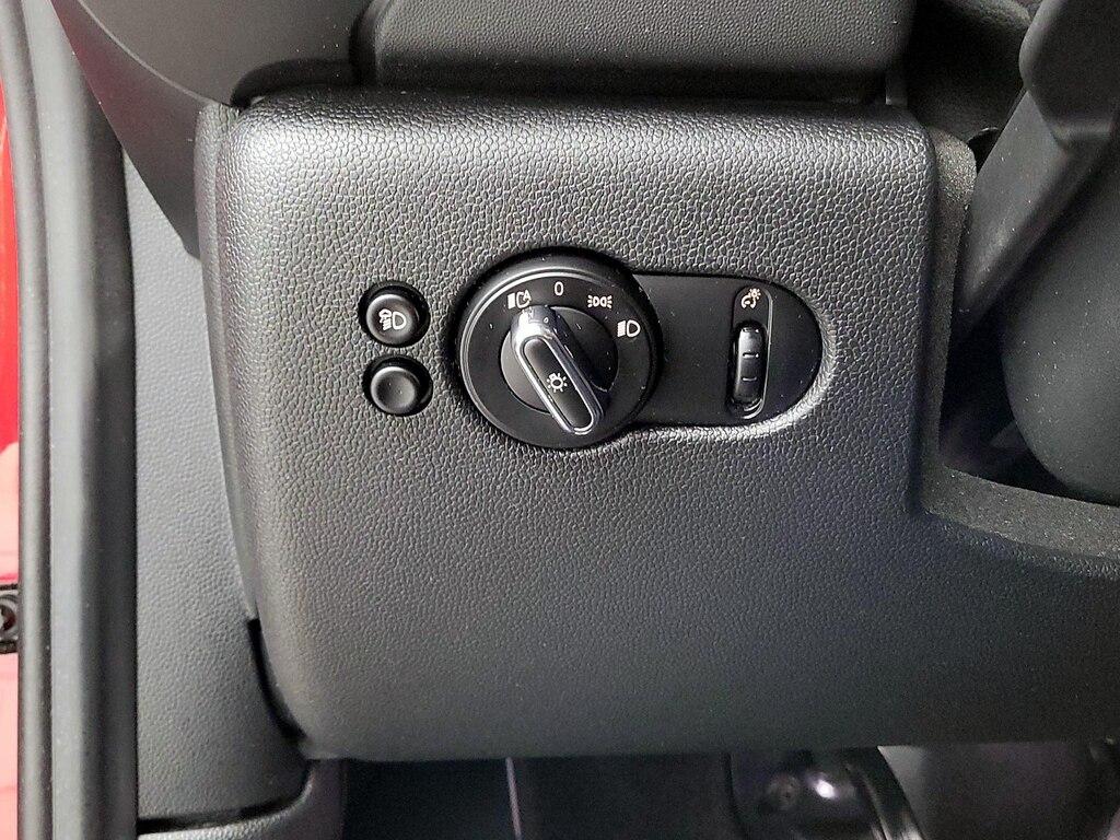 used 2022 MINI SE Hardtop car, priced at $19,998