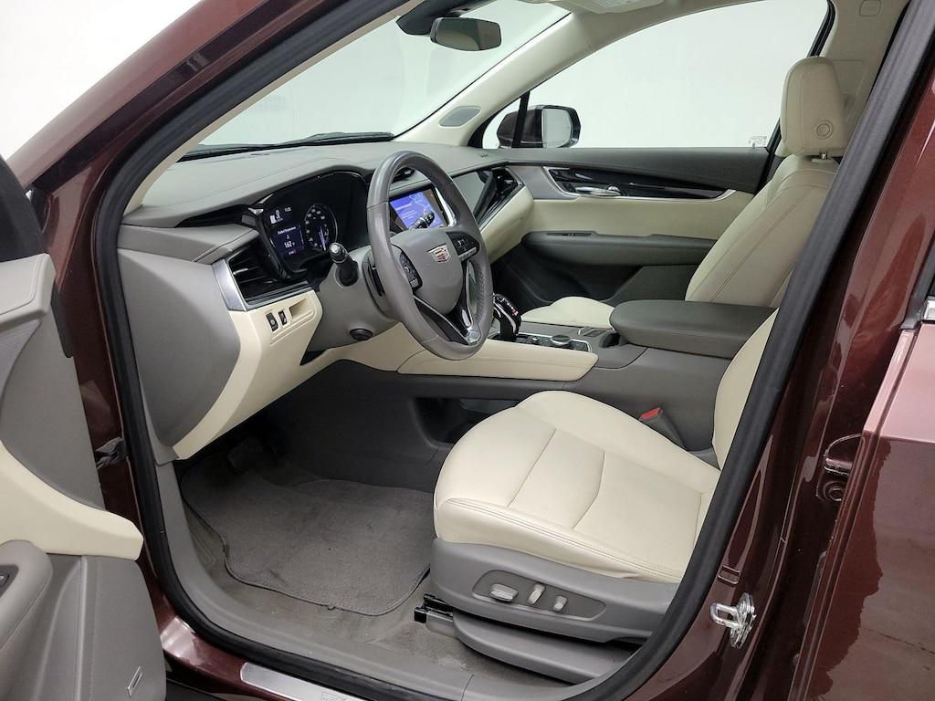 used 2023 Cadillac XT6 car, priced at $36,998