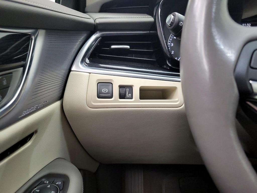 used 2023 Cadillac XT6 car, priced at $36,998
