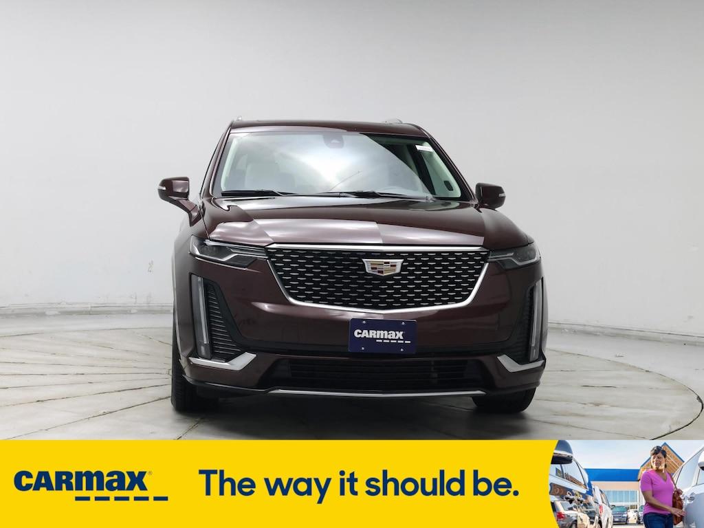 used 2023 Cadillac XT6 car, priced at $36,998