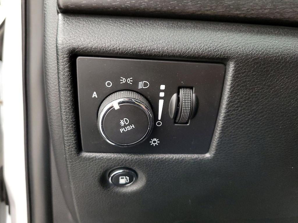 used 2015 Jeep Grand Cherokee car, priced at $16,998