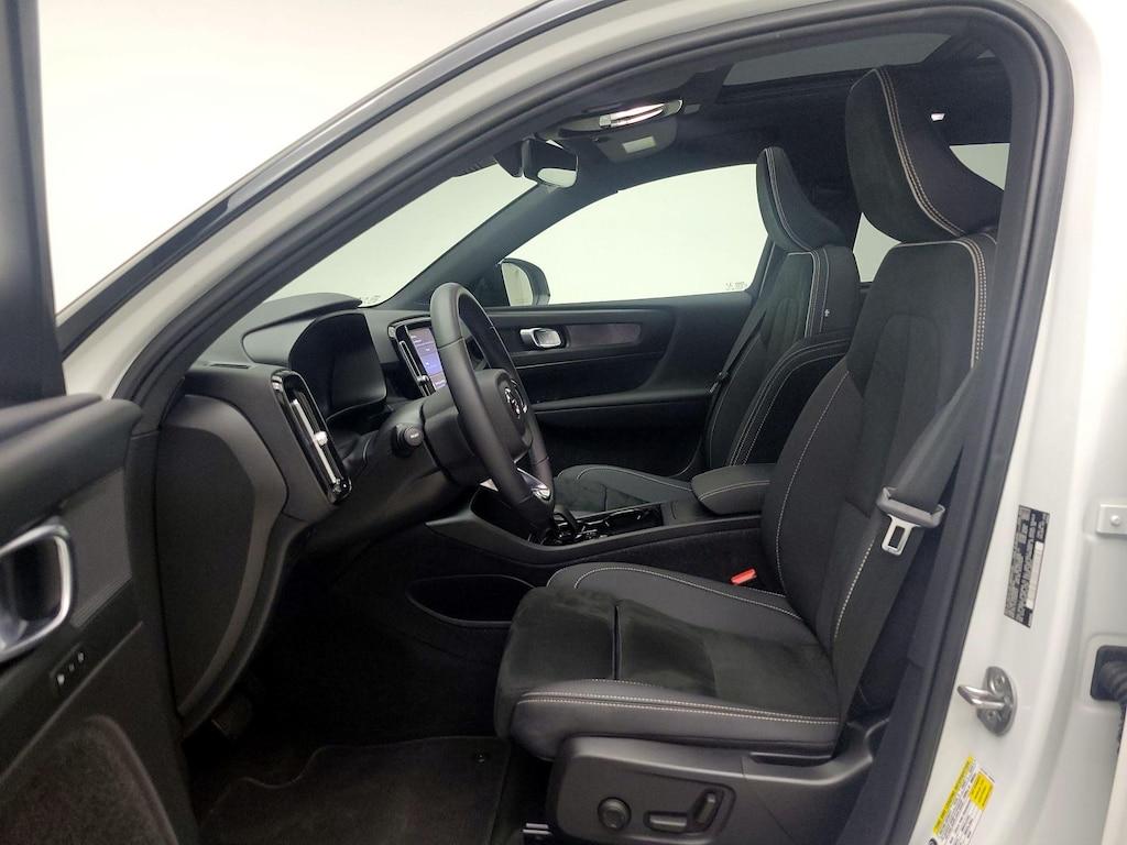 used 2023 Volvo XC40 Recharge Pure Electric car, priced at $30,998