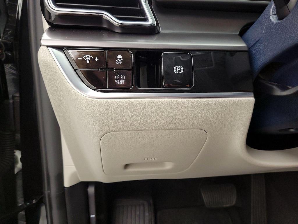 used 2023 Kia Sportage Hybrid car, priced at $32,998