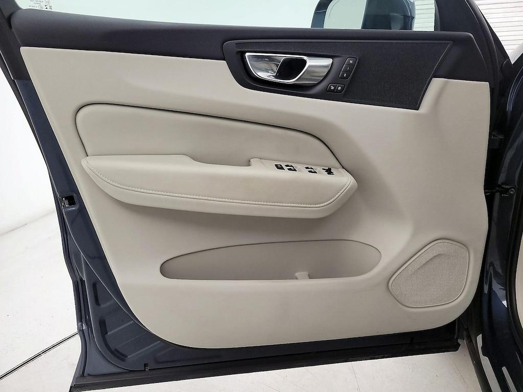 used 2023 Volvo XC60 car, priced at $33,998