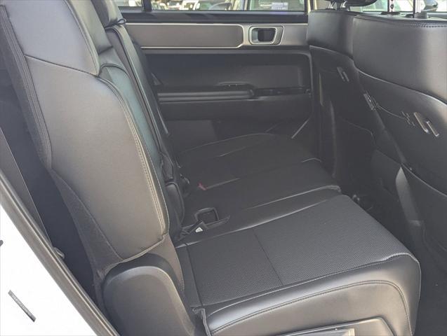new 2025 Hyundai Santa Fe car, priced at $39,625