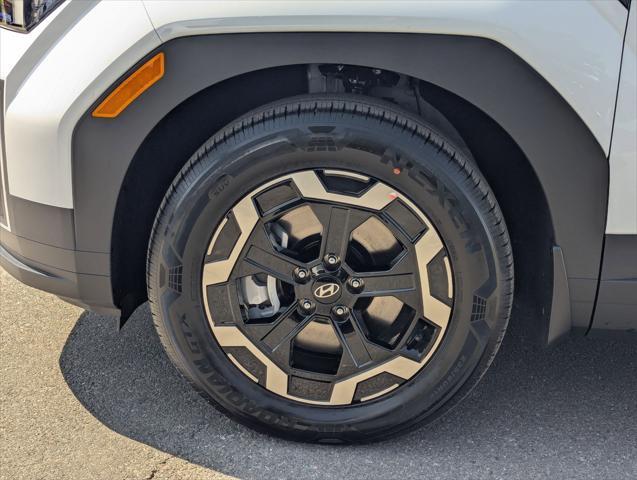new 2025 Hyundai Santa Fe car, priced at $39,625