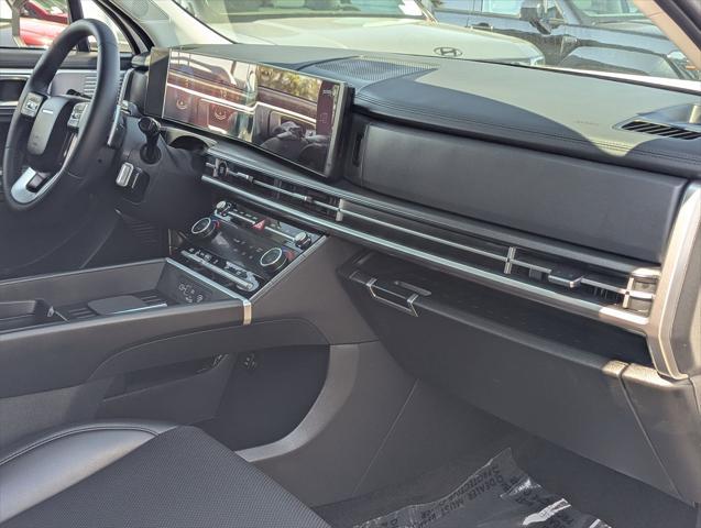 new 2025 Hyundai Santa Fe car, priced at $39,625