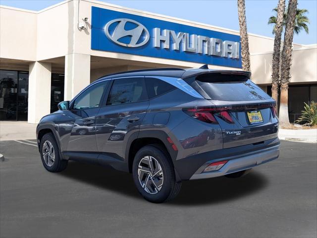 new 2025 Hyundai TUCSON Hybrid car, priced at $35,375