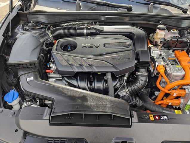 new 2025 Hyundai Sonata Hybrid car, priced at $39,385