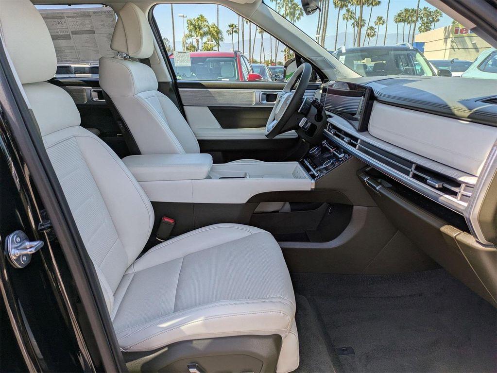 new 2025 Hyundai SANTA FE HEV car, priced at $51,895