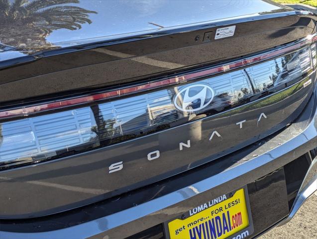 new 2025 Hyundai Sonata Hybrid car, priced at $39,135