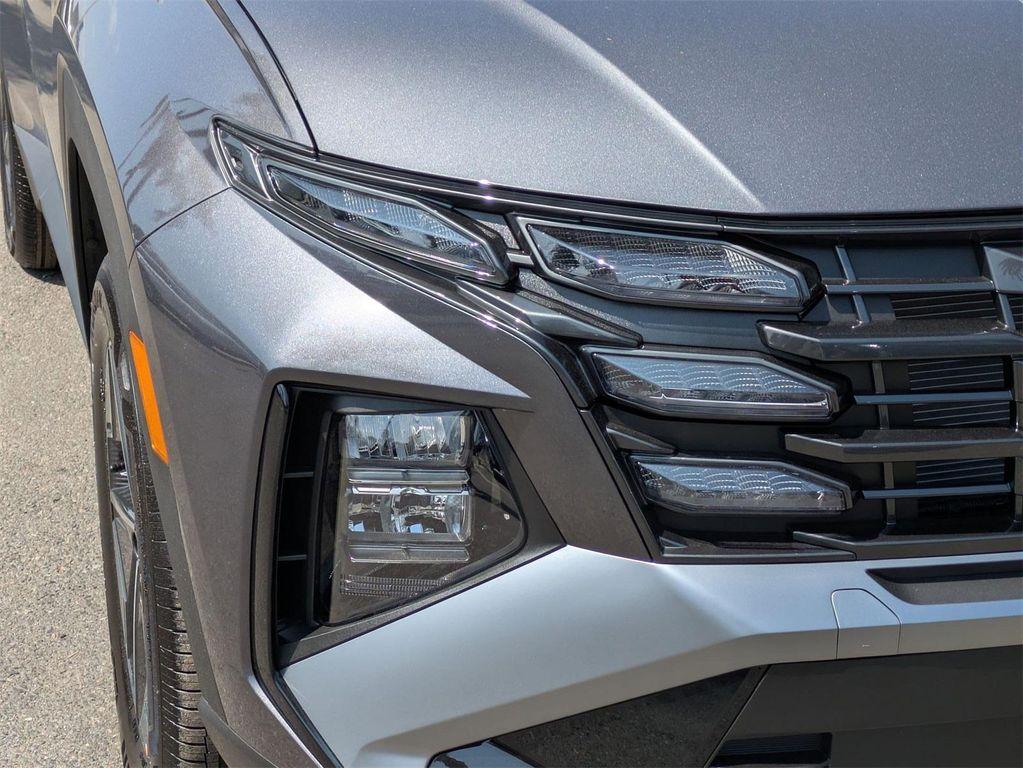 new 2025 Hyundai TUCSON Hybrid car, priced at $38,545