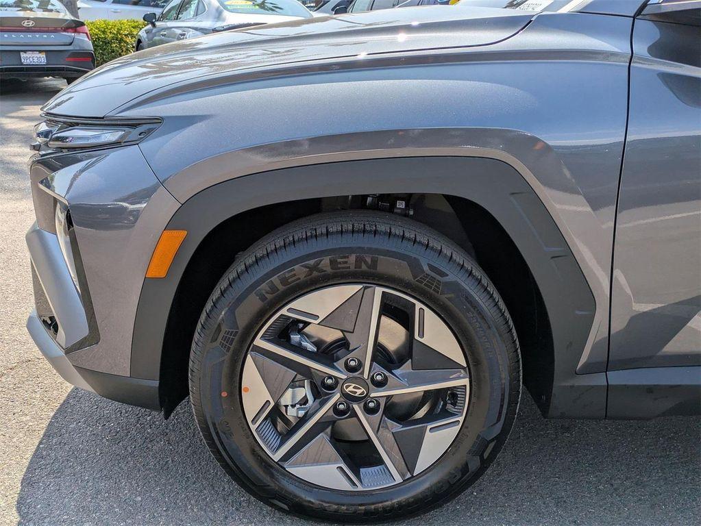 new 2025 Hyundai TUCSON Hybrid car, priced at $38,545