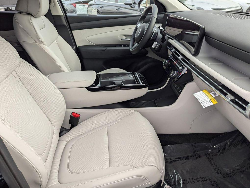 new 2025 Hyundai TUCSON Hybrid car, priced at $38,360
