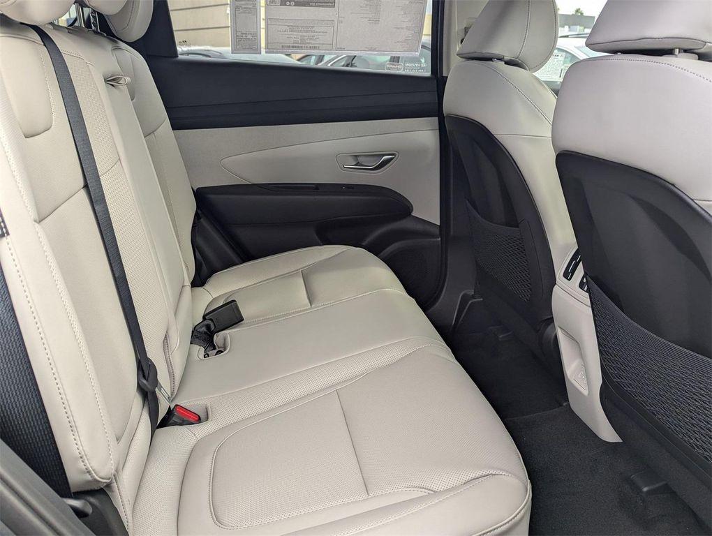 new 2025 Hyundai TUCSON Hybrid car, priced at $38,360