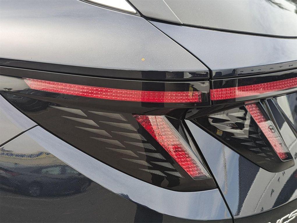 new 2025 Hyundai TUCSON Hybrid car, priced at $38,360