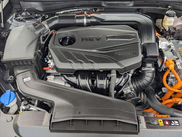 new 2025 Hyundai Sonata Hybrid car, priced at $39,300