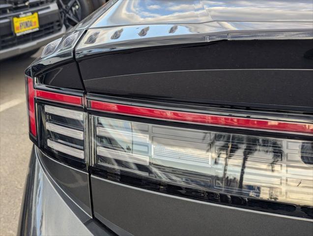 new 2025 Hyundai Sonata Hybrid car, priced at $39,300