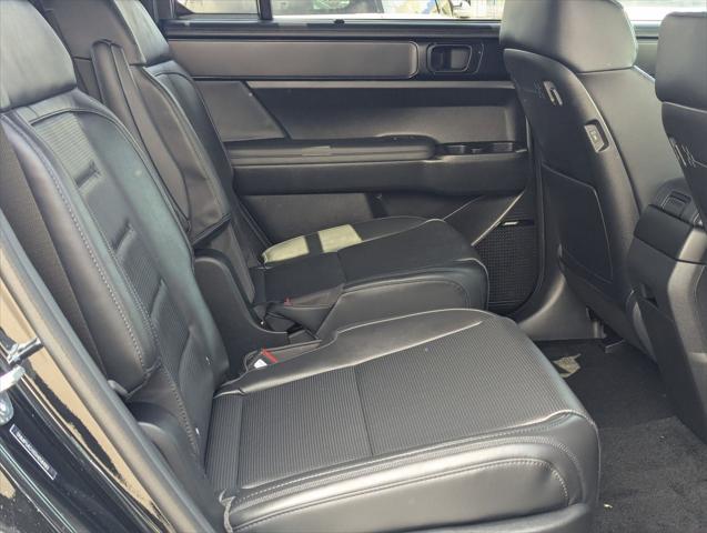 new 2025 Hyundai SANTA FE HEV car, priced at $50,394
