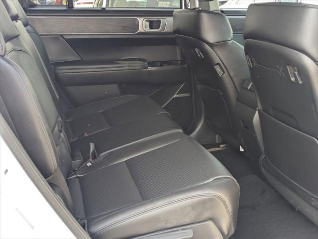 new 2025 Hyundai Santa Fe car, priced at $49,280