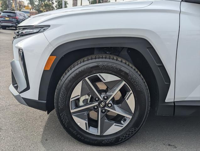 new 2025 Hyundai Tucson car, priced at $33,139