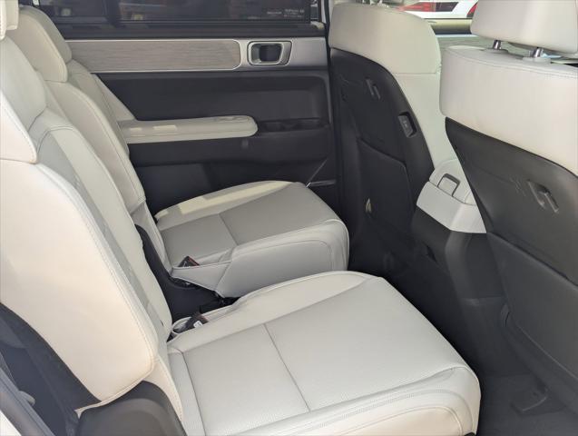 new 2025 Hyundai SANTA FE HEV car, priced at $50,684
