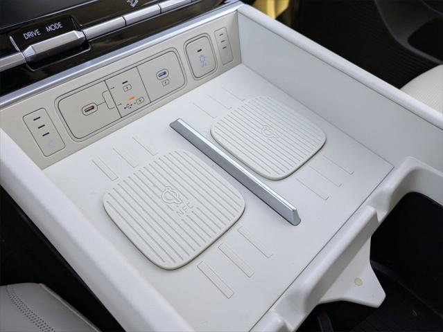 new 2025 Hyundai SANTA FE HEV car, priced at $50,254
