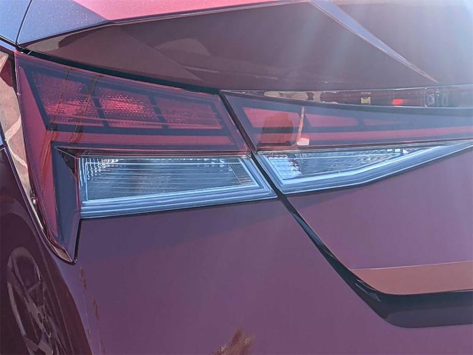new 2024 Hyundai Elantra car, priced at $27,085