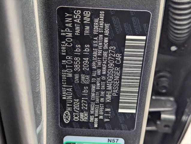 used 2025 Hyundai Elantra car, priced at $21,999