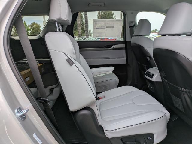 new 2025 Hyundai Palisade car, priced at $42,180