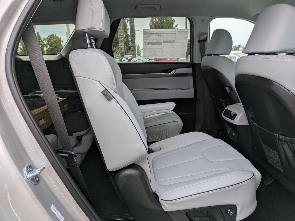 new 2025 Hyundai Palisade car, priced at $42,180