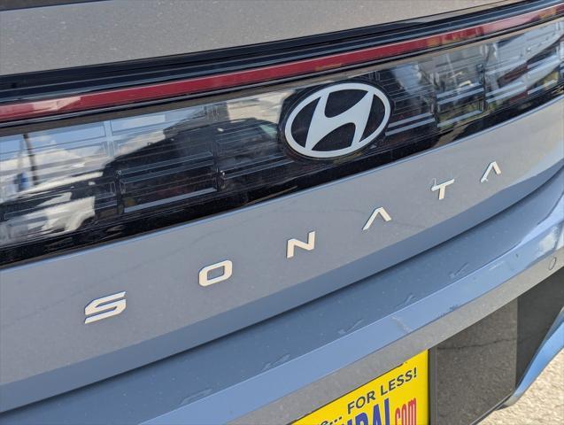 new 2025 Hyundai Sonata Hybrid car, priced at $39,140